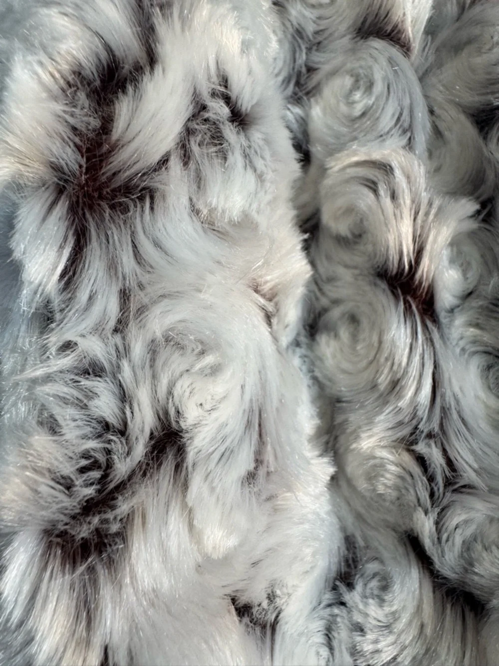 Cocoon House Faux Fur Scarf Gray Cream Rosette Textured Soft Plush Cozy NWT